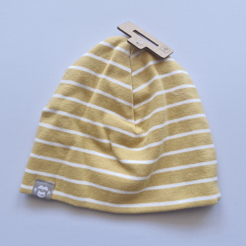 کلاه نخی راه راه خردلی