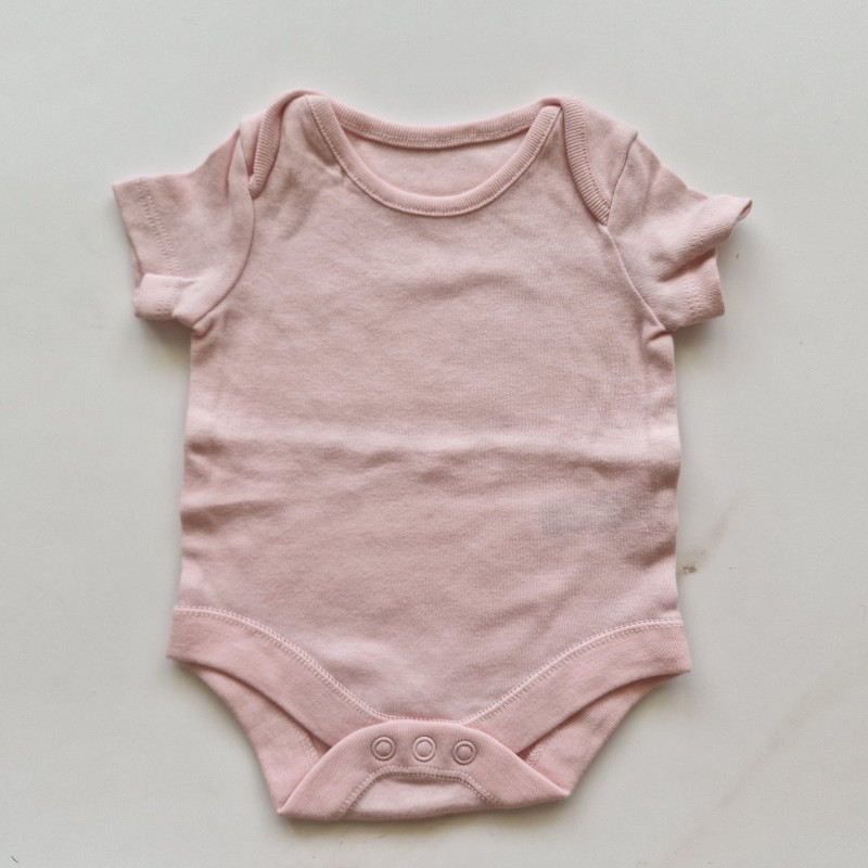 بادی وارداتی صورتی