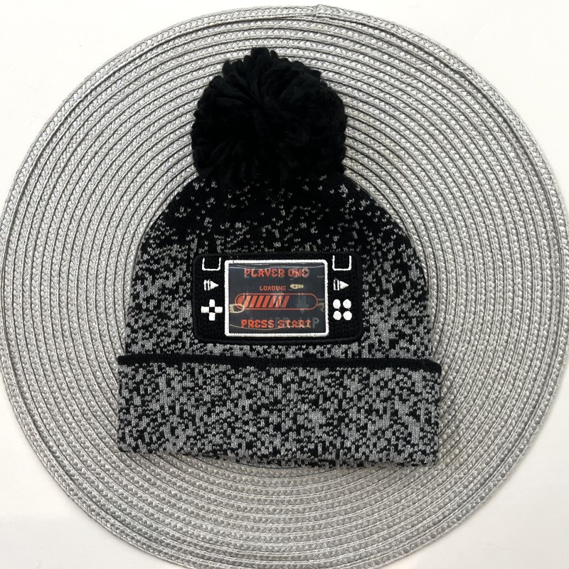 کلاه بافت سیاه و سفید kids