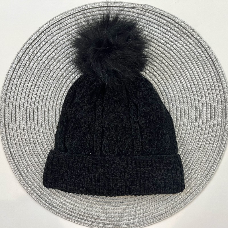 کلاه بافت مشکی مخملی kids