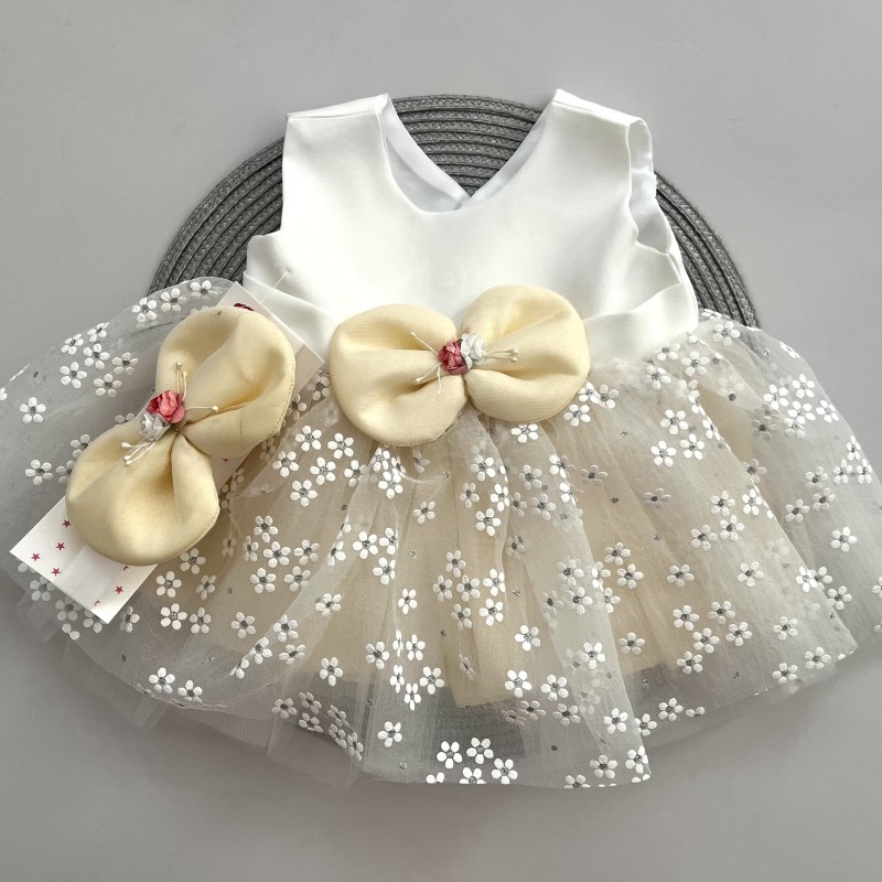 پیراهن عروس و تل نباتی