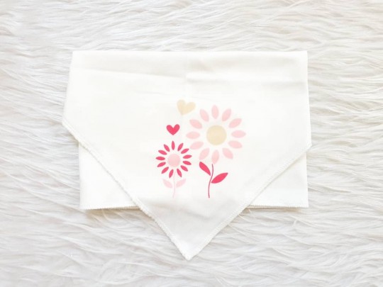 روسری طرح قلب