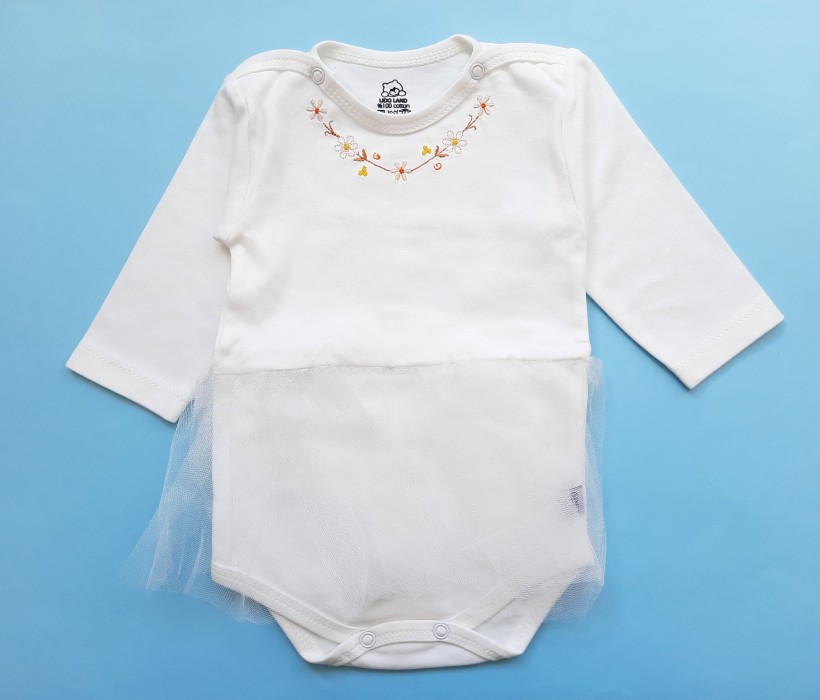 زیر دکمه ای آستین بلند توردار شیری لیدولند