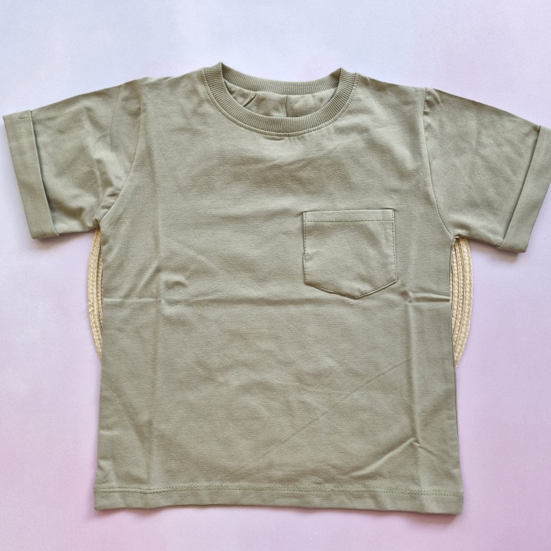 تیشرت آستین کوتاه تک جیب ساده سبز امیرکوچولو