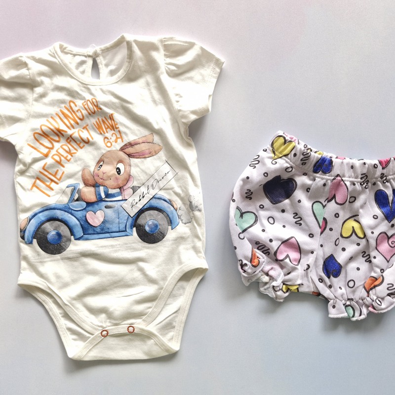 بادی آستین کوتاه و شورت خرگوش ماشین سوار شیری وچیون