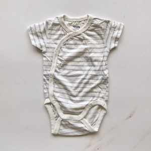 بادی وارداتی راه راه جلودکمه sinsay