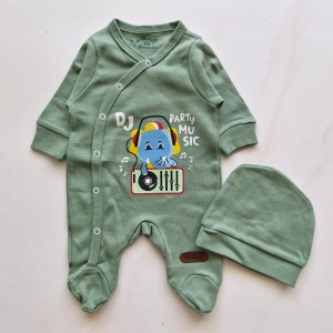 سرهمی و کلاه فیل سبز چیاکو