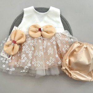 پیراهن عروس و تل گلبهی