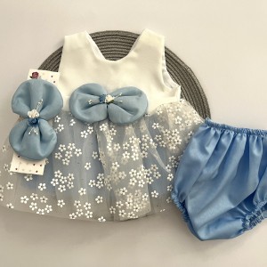 پیراهن عروس و تل آبی