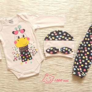 ست 3 تکه کلاه دار طرح زرافه مهتابیبی