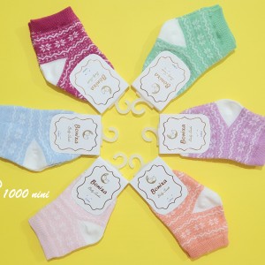 جوراب طرح گلیم بونیکسا