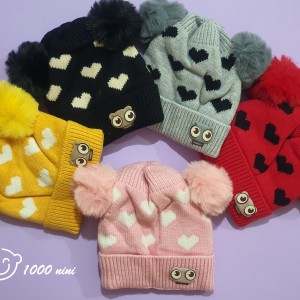 کلاه دو پوم طرح قلب