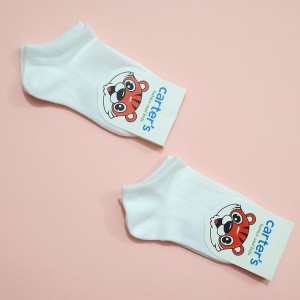 جوراب سفید مچی نوزادی