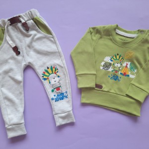 بلوز  شلوار سرخ  پوست چیاکو