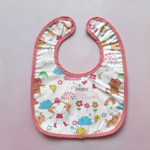 پیشبند مشمایی دخترک