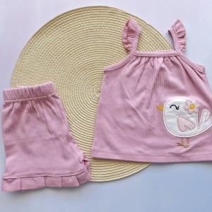 تاپ و شلوارک جوجه گلدوزی صورتی وچیون