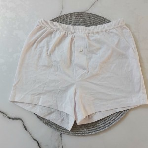 شلوارک سفید جلودکمه kids