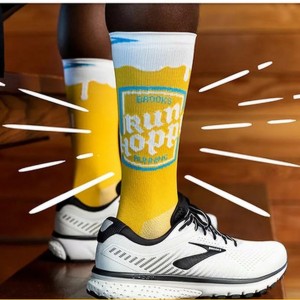 جوراب رانینگ بروکس زرد  BROOKS RUNNING SOCKS کد 600