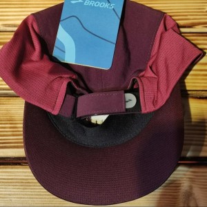 کلاه بروکس رانینگ    BROOKS RUNNING HAT