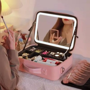 کیف لوازم آرایشی با اینه چراغ دار LED لمسی  کد 1520