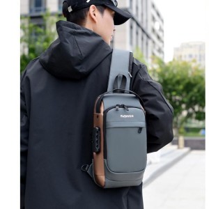 کیف کراس‌بادی بگ USB دار مدل FASHION