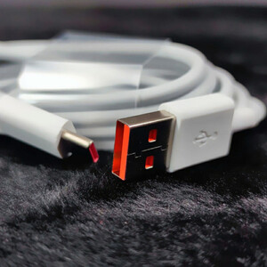 شارژر دیواری شیائومی مدل 33 وات توربو به همراه کابل USB-C