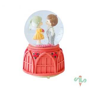 گوی موزیکال مدل پمپی Love طرح طاق عشق