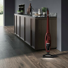 جارو شارژی آ ا گ مدل QX6-1-400G