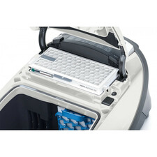 جاروبرقی میله مدل C3 Active Parquet SGDF3