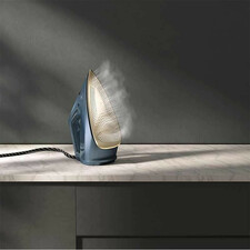 اتو بخار الکترولوکس مدل E8SI1-82BM