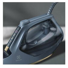 اتو بخار الکترولوکس مدل E8SI1-82BM