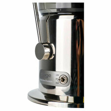 آبمیوه گیری سیج مدل BJE410