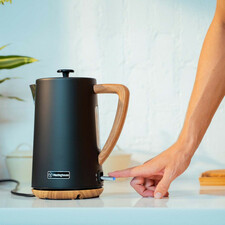 کتری برقی وستینگهاوس مدل WKWKW149