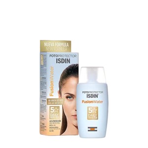 ضد آفتاب بی رنگ فیوژن واتر SPF 50 ایزدین 50 میلی لیتر