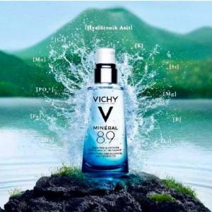 سرم آبرسان و مرطوب کننده مینرال 89 ویشی