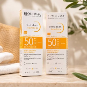 ضد آفتاب آکوافلوید فوتودرم SPF50 بایودرما
