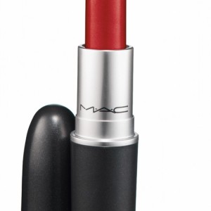 رژ لب Ruby Woo  مینی مک مات با ماندگاری بالا