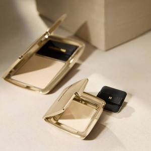 Ambient® Lighting Finishing Powder  هایلایتر پودری آمبینت اورگلس translucent