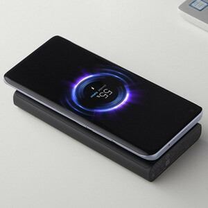 پاوربانک بی‌سیم 22.5 وات شیائومی مدل WPB15PDZM ظرفیت 10000 میلی آمپر ساعت