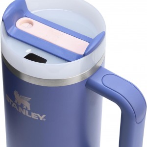 ماگ استنلی مدل Quencher H2.0 با نی و دسته – گنجایش ۳۰ اونس (معادل حدود ۹۰۰ میلی‌لیتر)