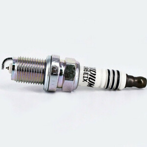 شمع خودرو ان جی کی  مدل  BKR6EIX-6418 بسته 4عددی