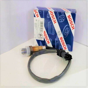 سنسور اکسیژن بوش مدل 077 مناسب برای ساینا و کوییک ام ای 17