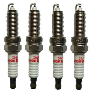 شمع خودرو اتولایت مدل یورو 4 بسته 4 عددی