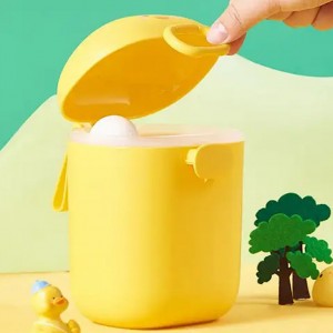 انبار شیرخشک جوجه