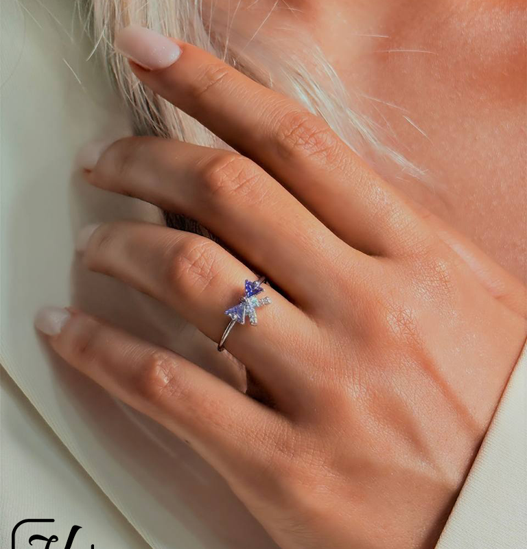 انگشتر پاپیونی