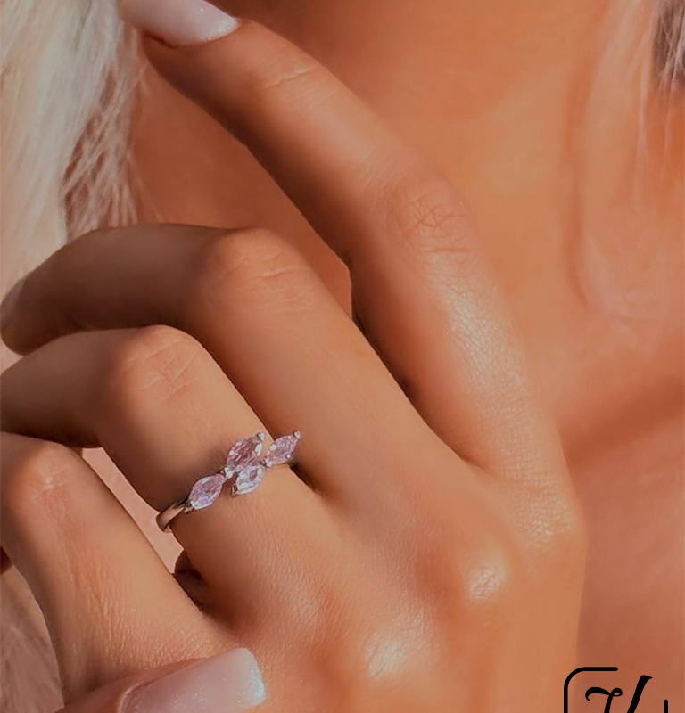 انگشتر پاپیونی