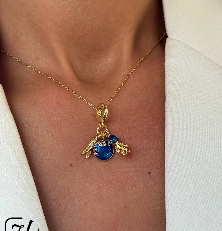 گردنبند طرح فضا