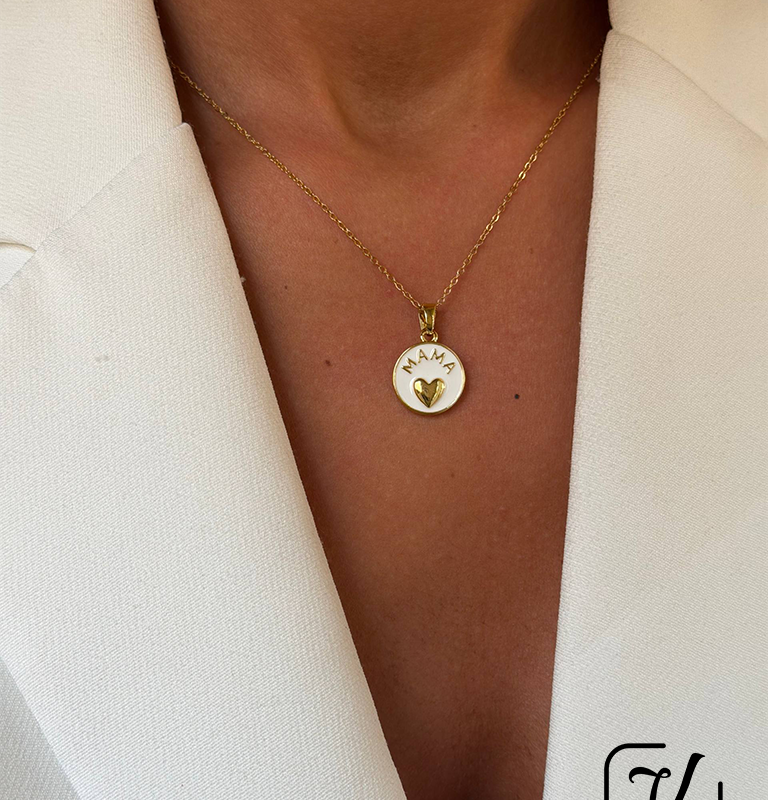 گردنبند  طرح MAMA