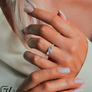 انگشتر پاپیونی