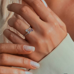 انگشتر پاپیونی